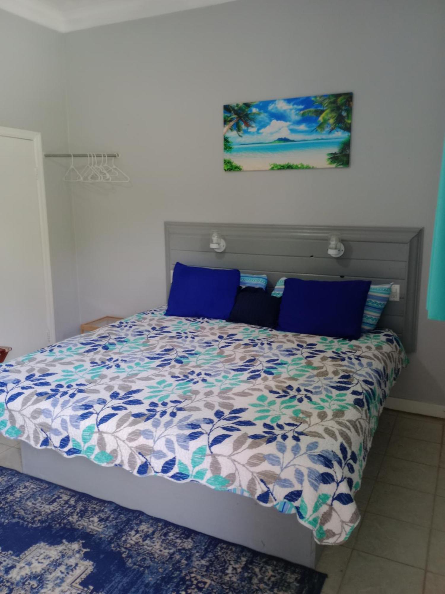 Surfers Manor Motel Gregory Town Bagian luar foto